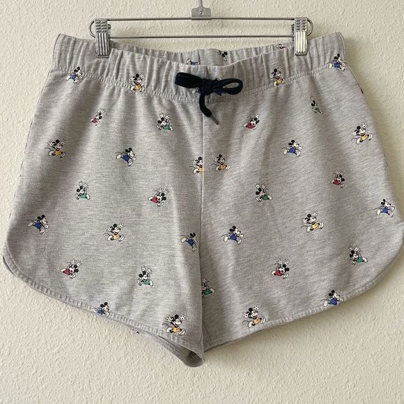 Disney Grey Mickey Mouse Shorts size Large - Picture 1 of 4